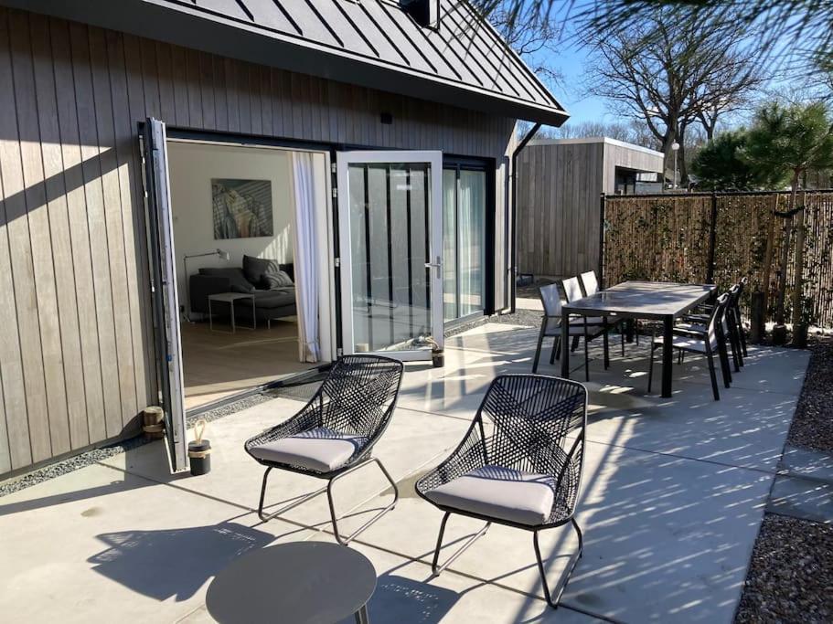 Vakantiewoning 1 Aan Zee, 400 Meter Van Het Strand Заутеланде Экстерьер фото