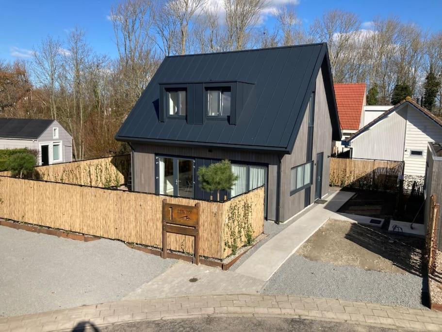 Vakantiewoning 1 Aan Zee, 400 Meter Van Het Strand Заутеланде Экстерьер фото