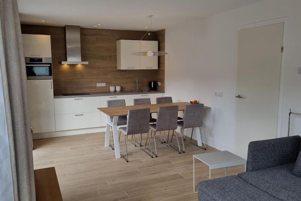 Vakantiewoning 1 Aan Zee, 400 Meter Van Het Strand Заутеланде Экстерьер фото