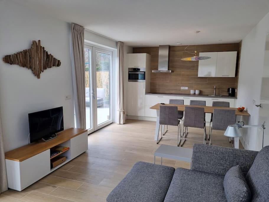 Vakantiewoning 1 Aan Zee, 400 Meter Van Het Strand Заутеланде Экстерьер фото