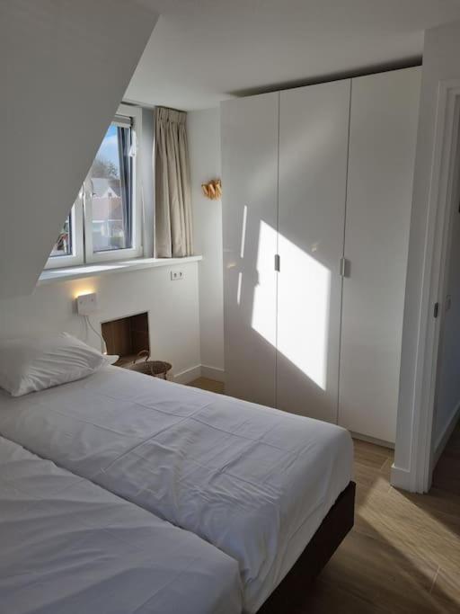 Vakantiewoning 1 Aan Zee, 400 Meter Van Het Strand Заутеланде Экстерьер фото