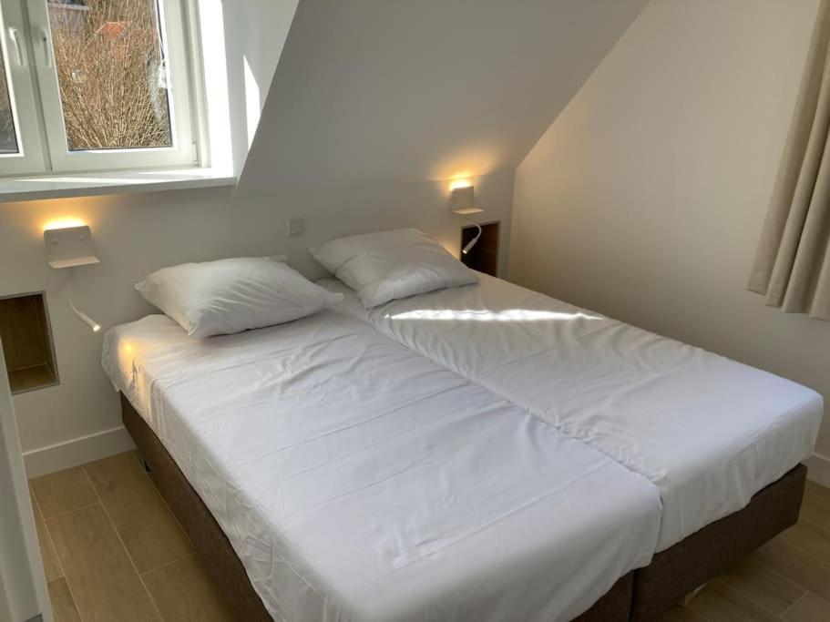 Vakantiewoning 1 Aan Zee, 400 Meter Van Het Strand Заутеланде Экстерьер фото